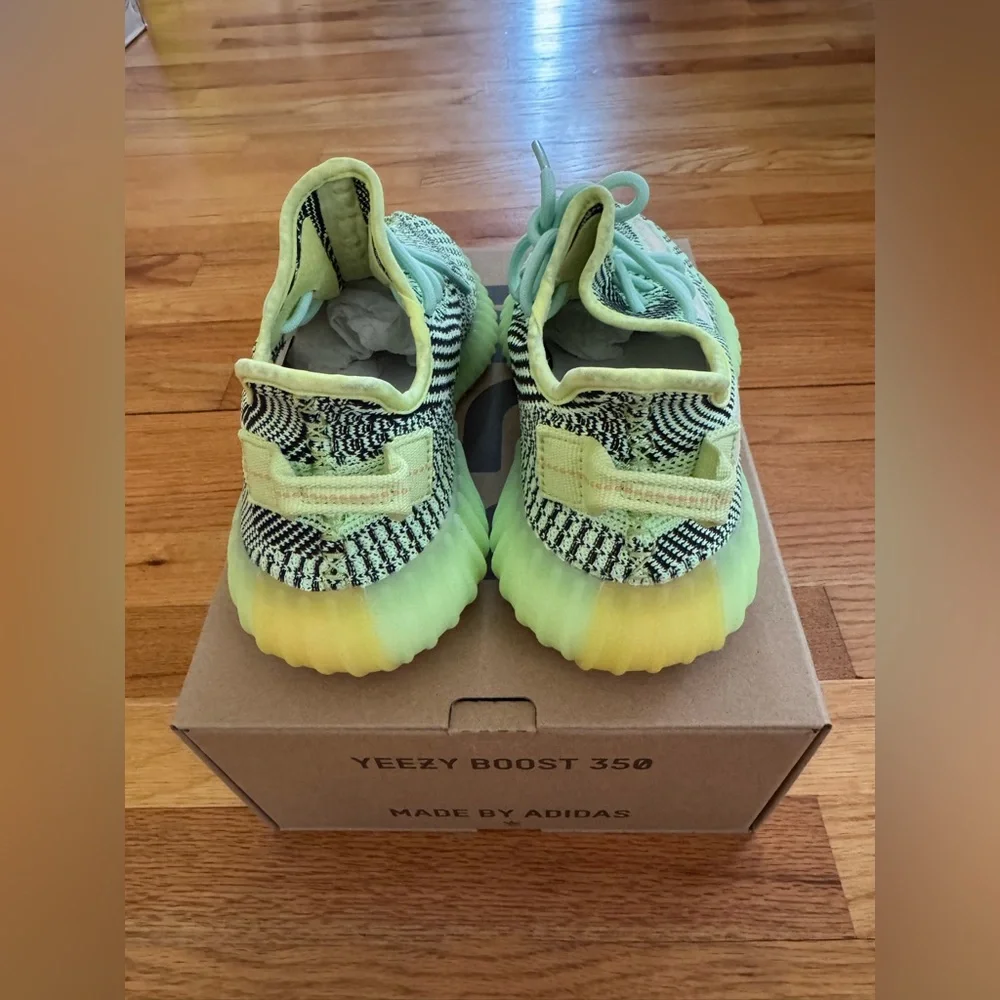 Adidas Yeezy Boost 350 V2